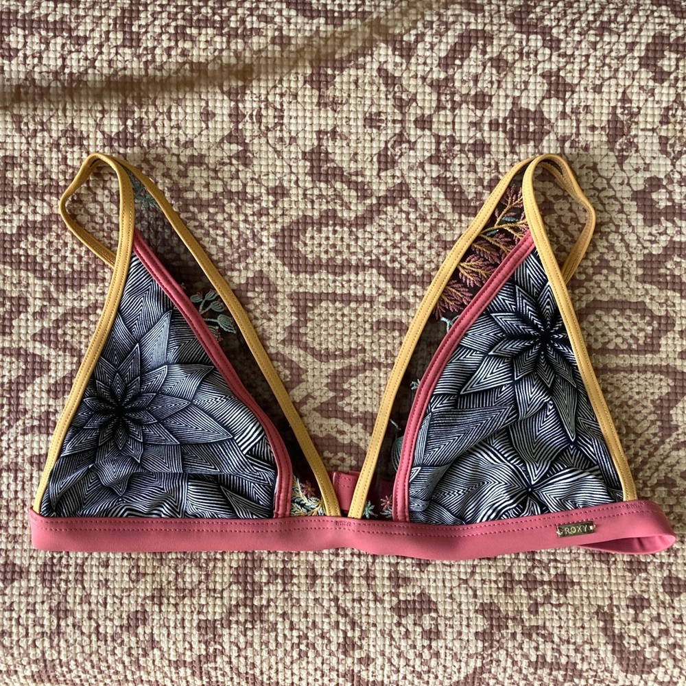 Roxy bikini top